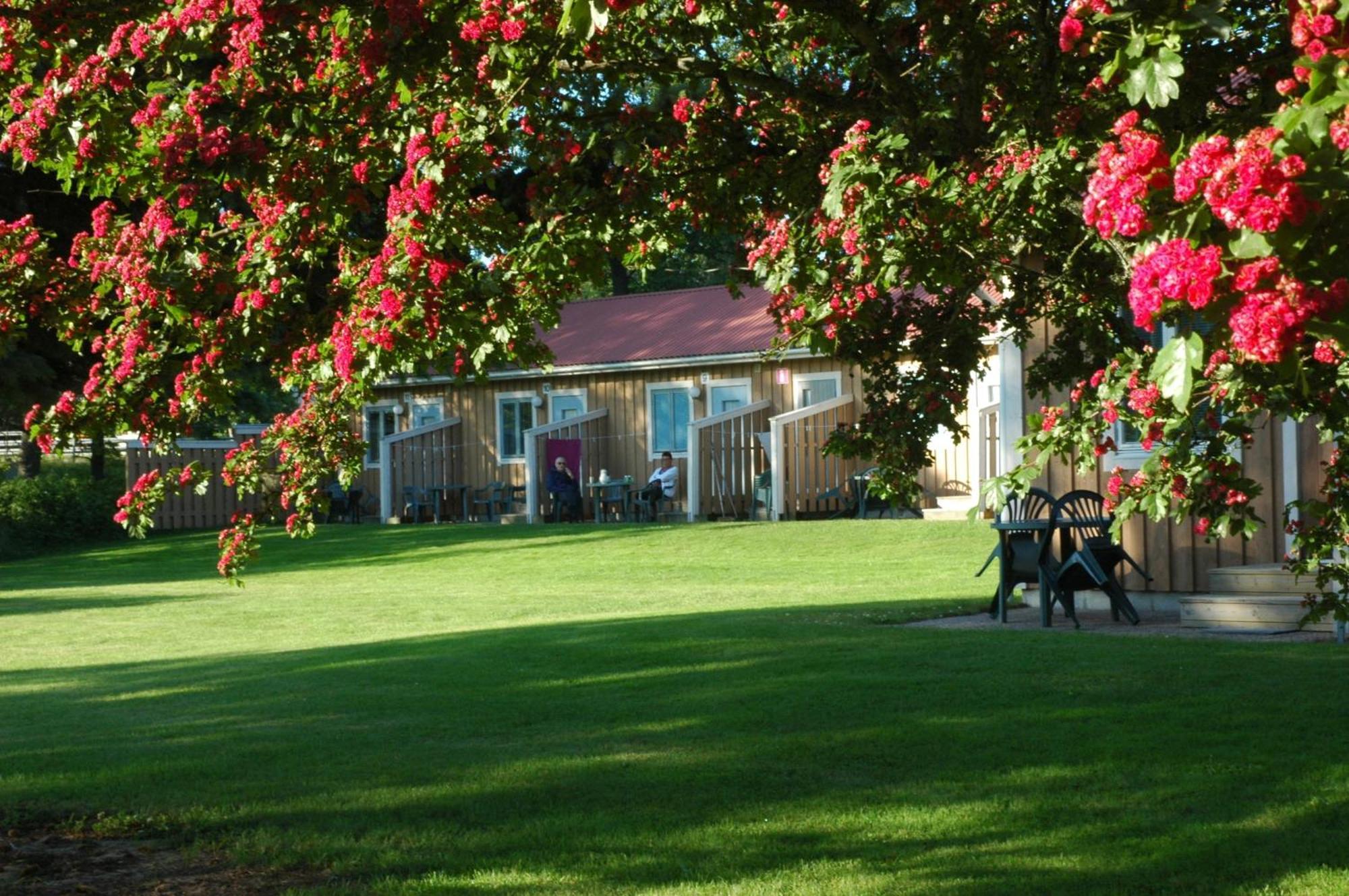 Hotel Gaestgard Christiansund à Eckero Extérieur photo